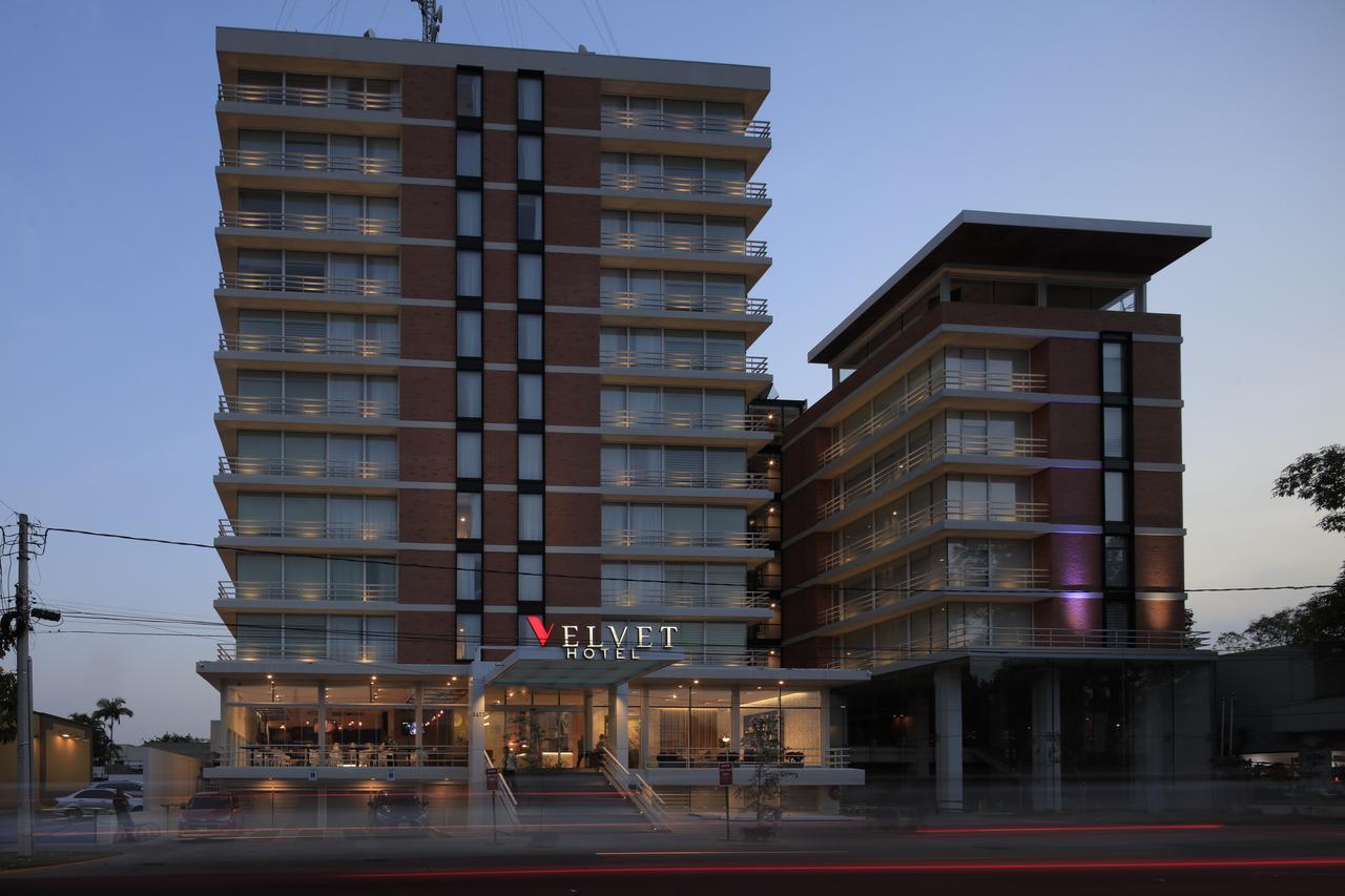 Hotel Velvet Plaza Guadalajara Extérieur photo