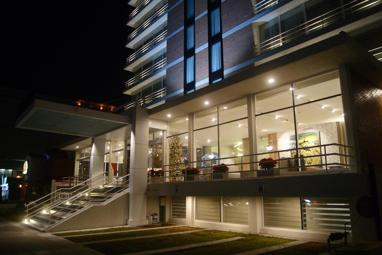 Hotel Velvet Plaza Guadalajara Extérieur photo